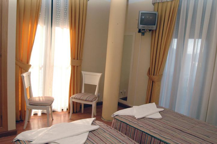 Hostal Stop Cantalejo Værelse billede